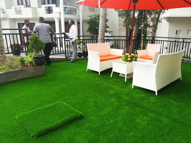 Hotel Balcony Decoration